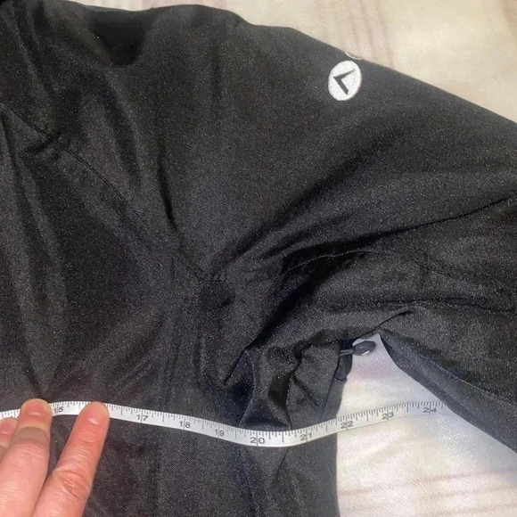 OROS INSULATED PARKA for Skiing ⛷️ winter activities - Picture 6 of 9